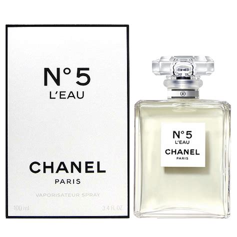 what does chanel l eau smell like|Chanel no 5 smells like.